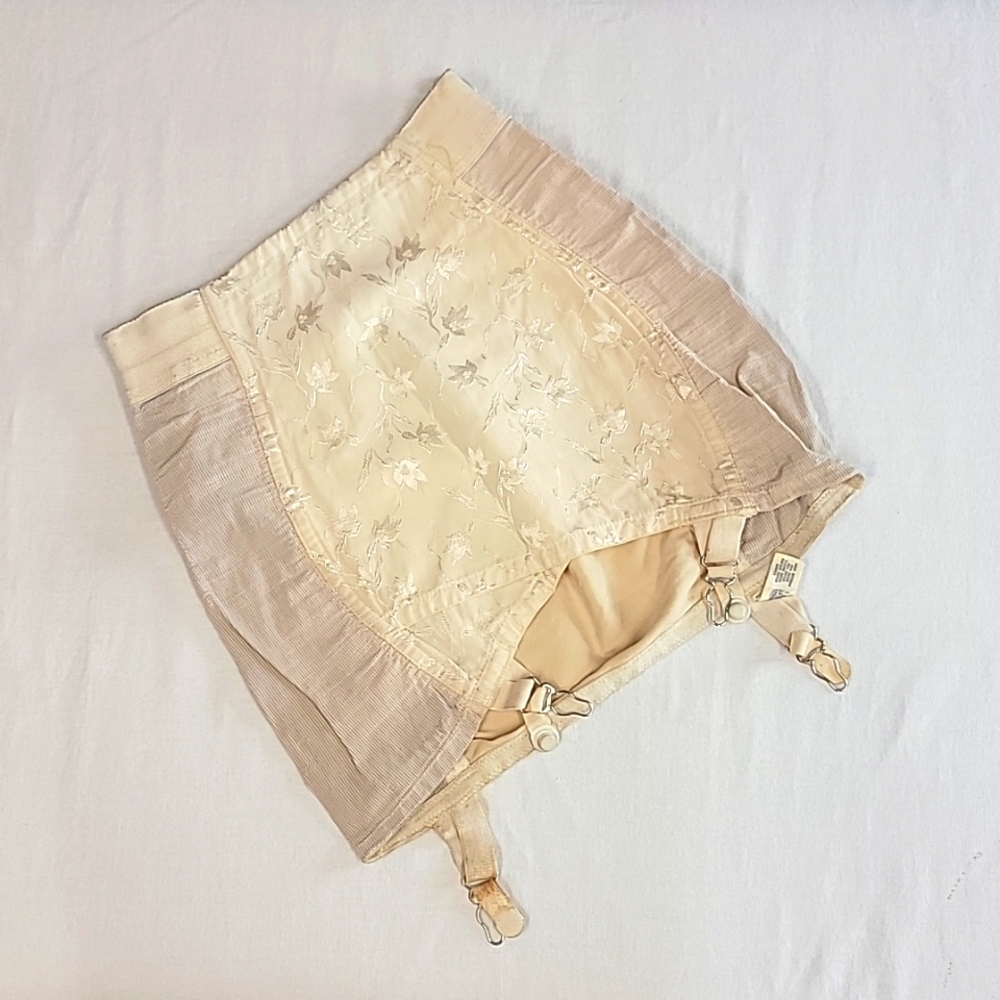 Vintage Shapewear Garter Belt
